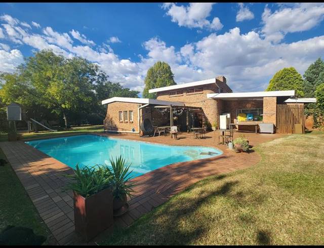 4 BEDROOM HOUSE FOR SALE IN WILBOTSDAL AH